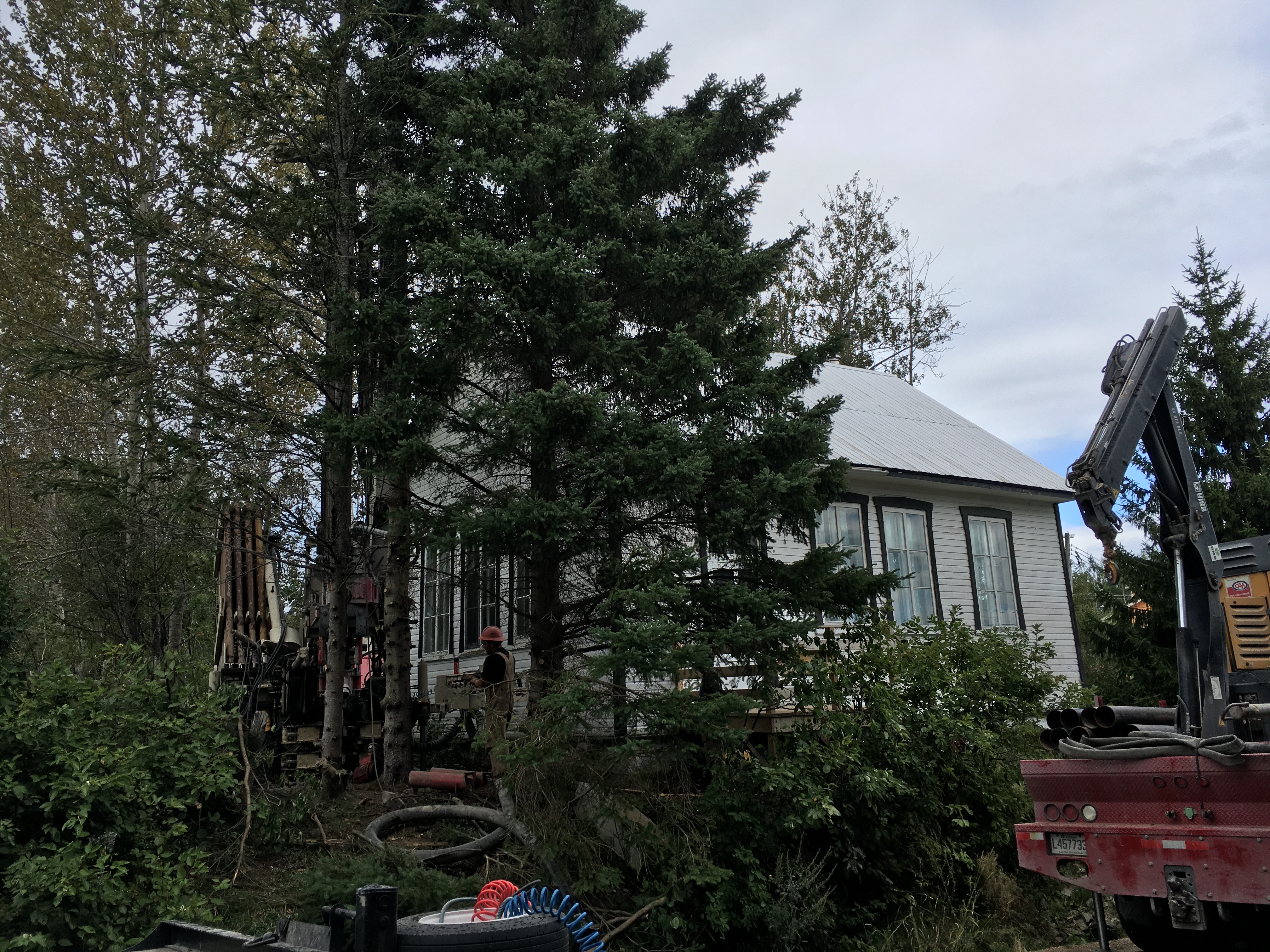 Puits artésien Baie-Saint-Paul - Charlevoix - Comacchio MC-900P - Foreuse sur chenilles - Puit Charlevoix