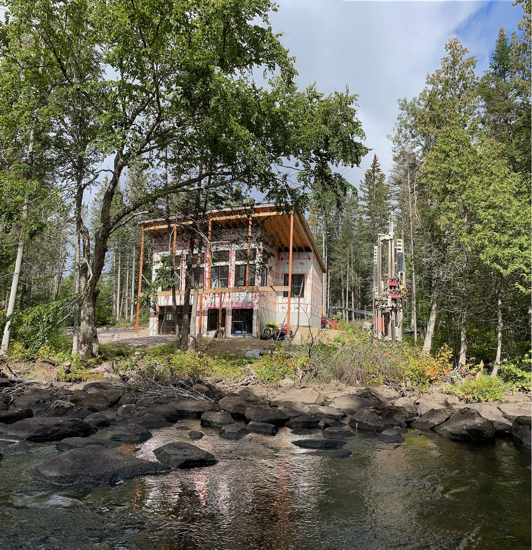 Puits artésien Saint-Raymond - Portneuf - forage - foreuse sur chenilles - comacchio mc-22a - puits portneuf - pompe submersible