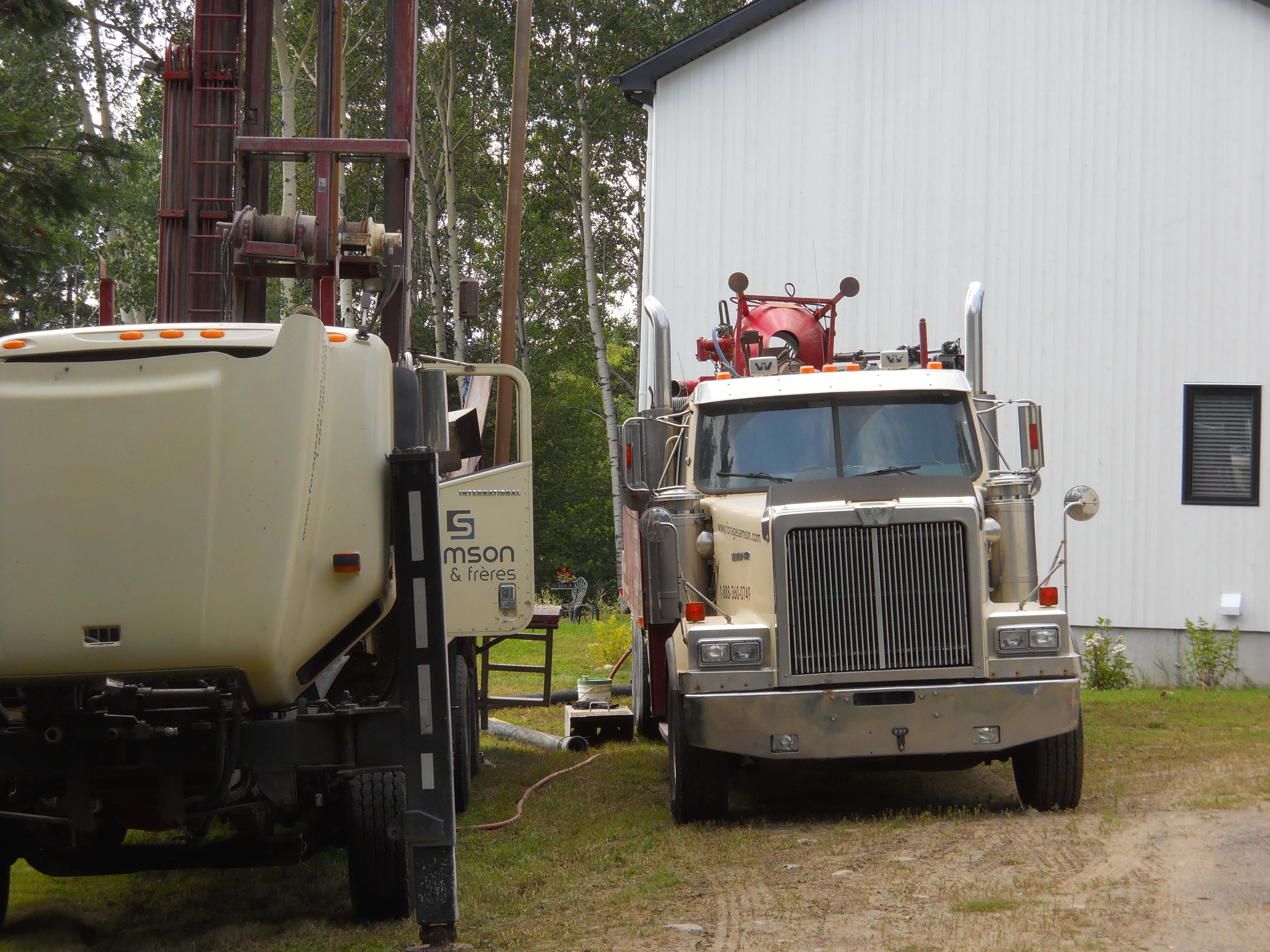 Puits artésien Charlevoix - Puits Charlevoix - Puits artésien La Malbaie - Forage -Rang Sainte-Mathilde - Foremost DR-24 - Pompe Submersible - Forage Samson - Samson et Frères Inc