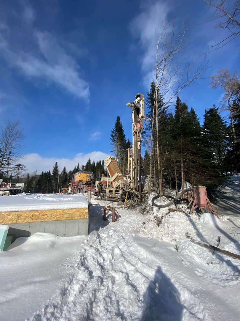 puits artésien lac-beauport - chemin de la passerelle - foresue sur chenilles - comacchio mc-900p - collerette de bentonite - pompe submersible
