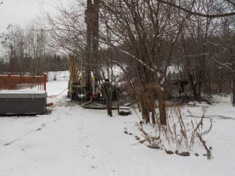 Puit artésien Sainte-Clotilde-de-Beauce - Foreuse sur Chenilles - Comacchio MC-900P