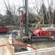 Forage - Puits géothermie - géothermie - rue des merles - saint-nicolas - levis - foreuse sur chenilles - comacchio mc-900p - forage samson