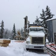 Puits artésien Cap-Saint-Ignace - Route de la Savane - Pompe submersible - collerette de bentonite - Foreuse sur chenilles - comacchio mc-900P - forage samson - samson et frères inc - puits cap-saint-ignace
