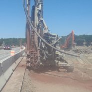 forage pieux - route 277 - Saint-Anselme - pieux forés - comacchio mc-28a HD - mur berlinois