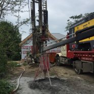 Puits artésien Lévis - forage géothermique lévis - géothermie lévis - foreuse sur chenilles - comacchio mc-22a - Rue des Chenaux - pompe submersible