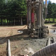 Puits artésien saint-magloire - bellechasse - st-magloire - route 281 - puits bellechasse - foreuse sur chenilles - comacchio mc-22a - pompe submersible - forage samson