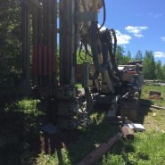 Puits artésien Saint-Nicolas - puits lévis - forage samson - foreuse sur chenilles - comacchio mc-22a - estimation puits artésien - soumission - collerette de bentonite - système de pompage