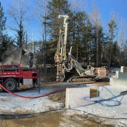 Puits artésien Lac-Beauport - Chemin des Lacs - Puits lac-beauport - forage samson - foreuse sur chenilles - comacchio mc-22a - pompe submersible