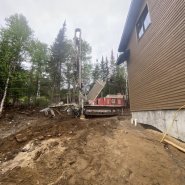 Puits artésien Baie-Saint-Paul - Horizon Boisé - Charlevoix - foreuse sur chenilles - Comacchio MC-900P - Puits Samson - Collerette de bentonite