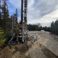 Puits artésien domaine charlevoix - baie-saint-paul - puits charlevoix - pompe submersible - forage samson - foreuse sur chenilles - comacchio mc-900p