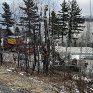 Puits artésien charlevoix - puits domaine charlevoix - les éboulements  - rue du flanc - foreuse sur chenilles - comacchio mc-22a - pompe submersible - collerette de bentonite