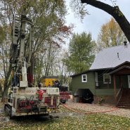 puits artésien saint-ferdinand - lac-william - foreuse sur chenilles - comacchio mc-22a - forage samson - pompe submersible - crépîne - puits scellé - mrc de l'érable