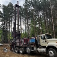 Puits artésien Saint-Férréol-les-Neiges - Secret des neiges - foremost dr-24 - rue vancouver - pompe submersible - forage samson