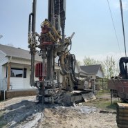 Puits artésien Sainte-Marie de Beauce - Comacchio MC-22a - foreuse sur chenilles - Route du  Président-Kennedy Sud - pompe submersible - puits beauce