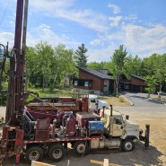 Puits artésien saint-férréol-les-neiges - forage géothermique saint-férréol-les-neiges - forage samson - secret des neiges- faubourg olympique - foremost dr-24 - rue de cortina - pompe submersible