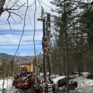 puits charlevoix - forage puits charlevoix - petite-rivière-saint-francois - foreuse sur chenilles - comacchio geo900a - chemin des goélettes - fief du massif