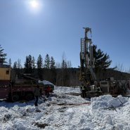 Puits artésien Sainte-Claire - Puits bellechasse - route St-Jean Nord - Foreuse sur chenilles - comacchio mc-22a - forage samson - pompe submersible